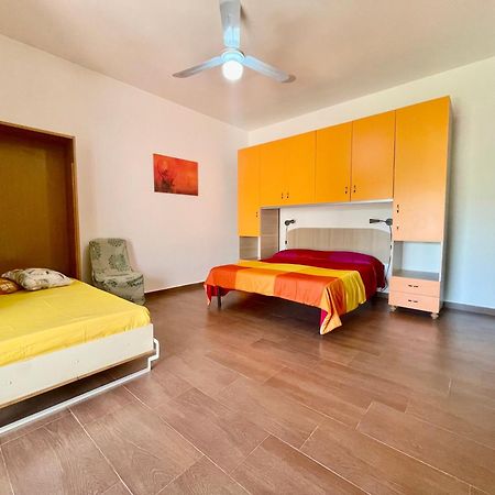 Villa Cucci Mono Luigi Casa Vacanze Torre Lapillo Esterno foto