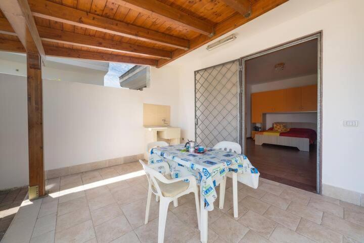 Villa Cucci Mono Luigi Casa Vacanze Torre Lapillo Esterno foto
