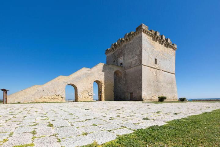 Villa Cucci Mono Luigi Casa Vacanze Torre Lapillo Esterno foto